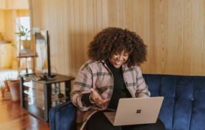 how to become a licensed therapist