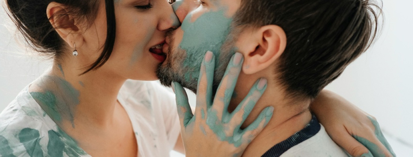 How to Be a Good Kisser